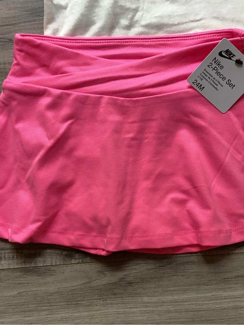 Nike Tee & Skort Set girls size 24 months(NWT) ~PRICE IS FIRM, NO OFFERS~ - Picture 2 of 5